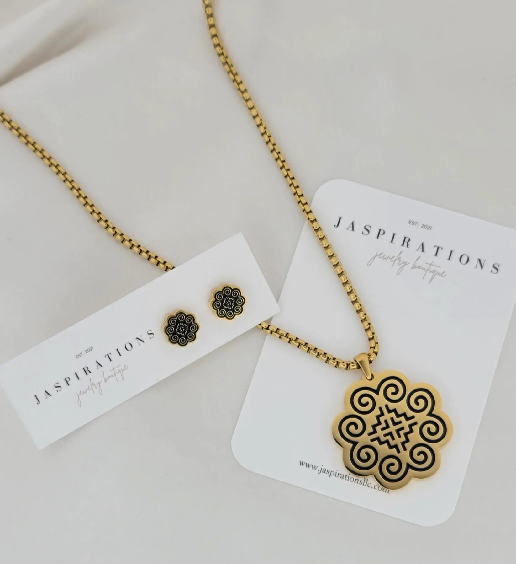 Men Hmong Heritage Necklace - Gold